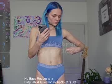 girl cam petitebrat image #4495156