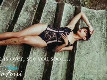 girl cam lucia_ferri image #1398215
