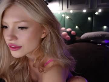 girl cam bunnylia__ image #3233939