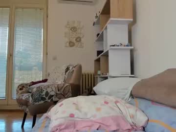 couple cam justahornywife image #1972071