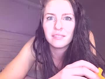 girl cam happyfungirlxo image #2644934