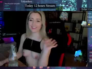 girl cam kimilee22 image #2597918