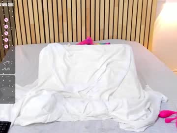girl cam little_effy18 image #2294361