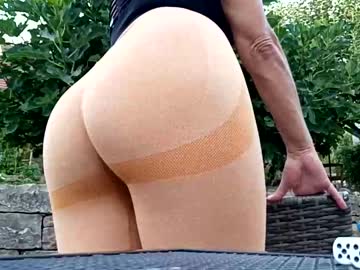 girl cam the_milf_steff image #1597231