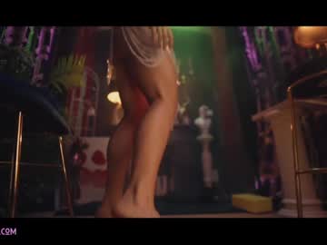 girl cam lucieoude_ image #1393556