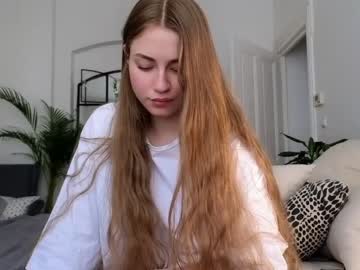 girl cam strawberryjamx image #3097398