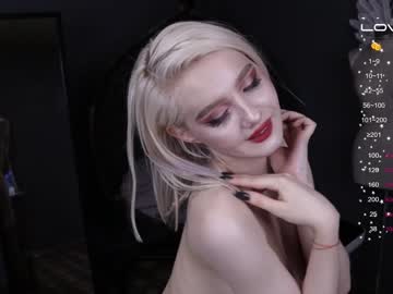 girl cam oliviabr0wn image #2410570
