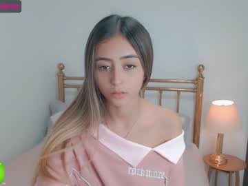 girl cam gummy_bear7 image #55006