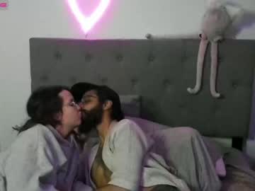 couple cam snowy_emily image #1941317