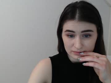 girl cam tart_strawberry image #2273131