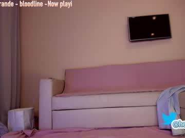 girl cam hollyextra image #1751443