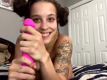 girl cam cherrybby550 image #4641469
