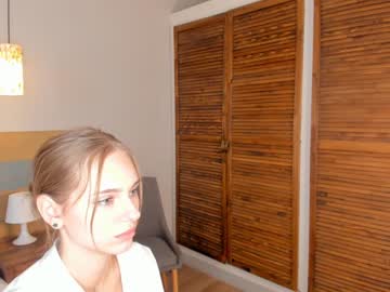 girl cam kellanflowers image #3501483