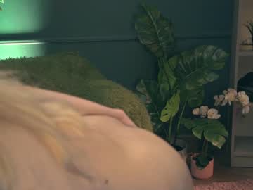 girl cam lolly_bella_ image #456312