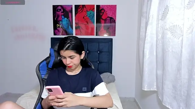 Stripchat sex cam sweetsharlott