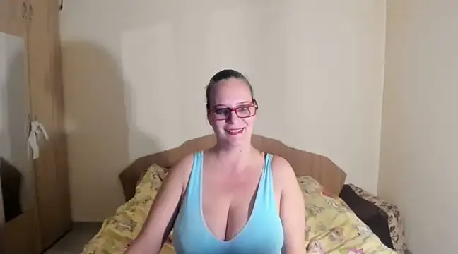 Stripchat sex cam HardWildNipples